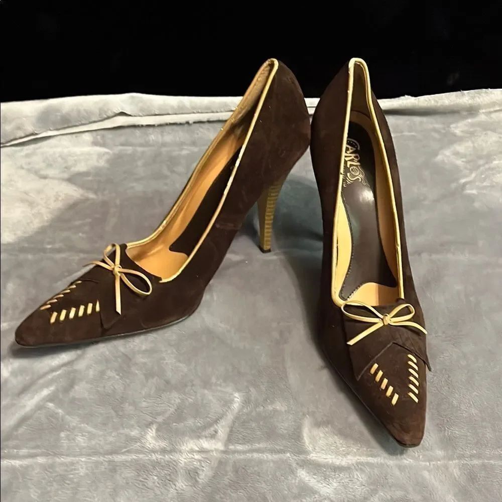 Carlos Santana Brown Suede Pumps